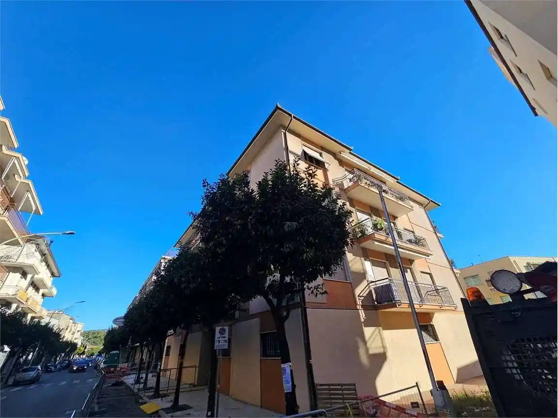 Monolocale viale kennedy , 62, Centro, Diano Marina - foto 4