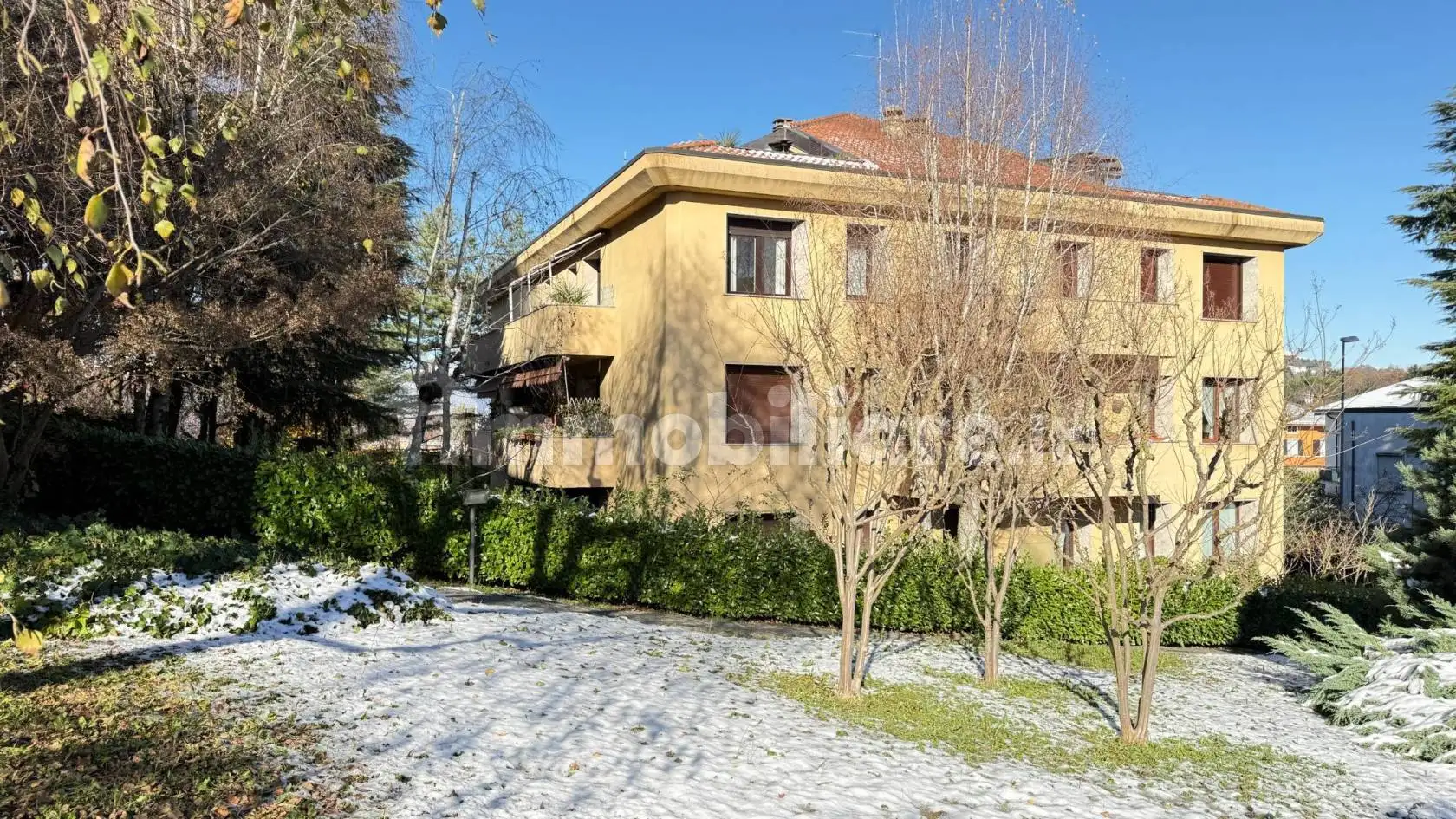 Appartamento in vendita a Monticello Brianza