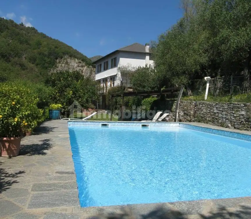 Villa in vendita a Rapallo