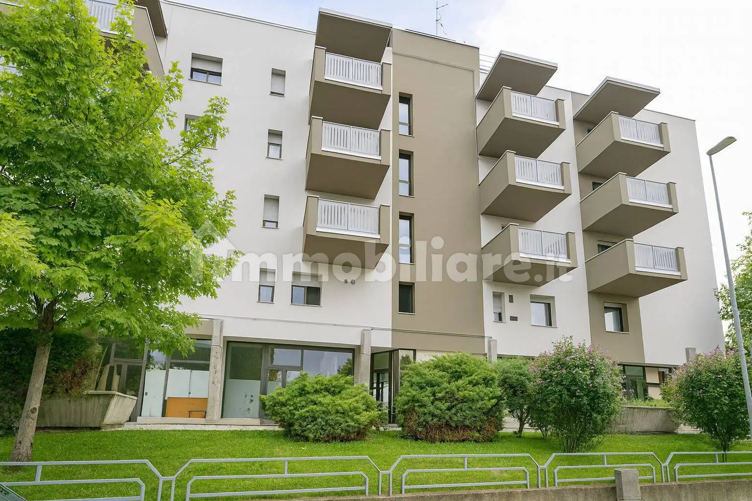 Appartamento in vendita a Leno