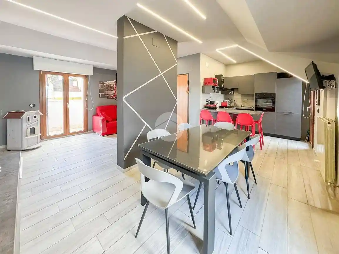 Appartamento viale Francesco Crispi 311, Centro, Teramo - foto 3