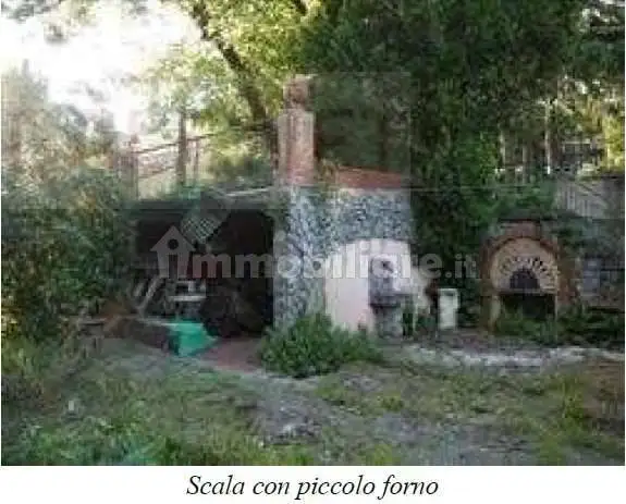 Casa indipendente in asta a Savona