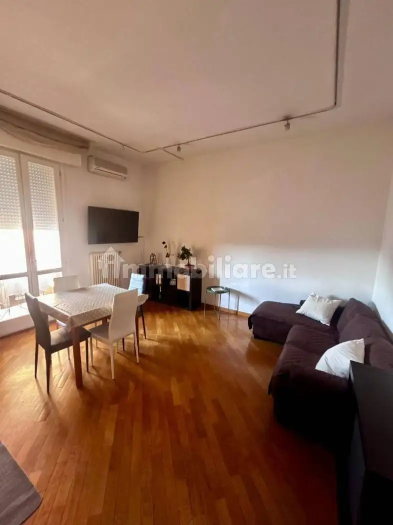 Appartamento in affitto a Bologna