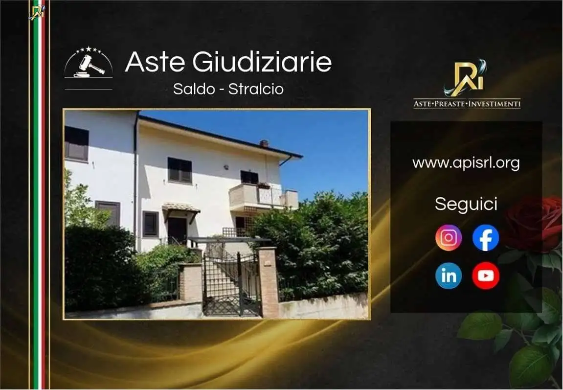 Villetta a schiera in vendita a Pineto