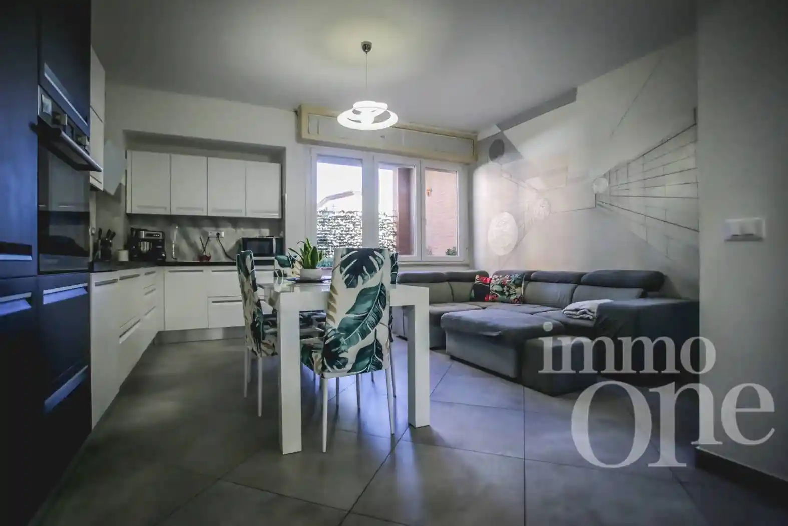 Appartamento in vendita a Livorno