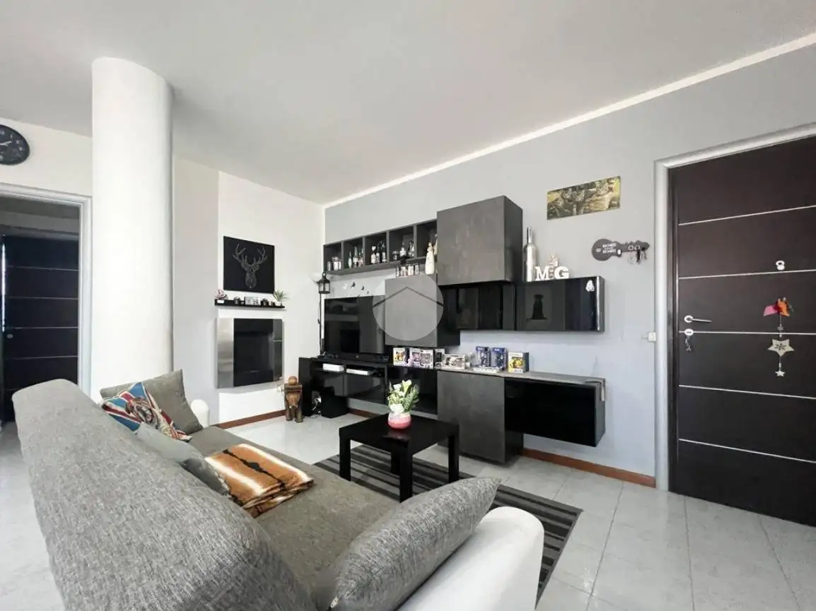 Trilocale via Ferramola 21, Centro, Castrezzato - foto 4