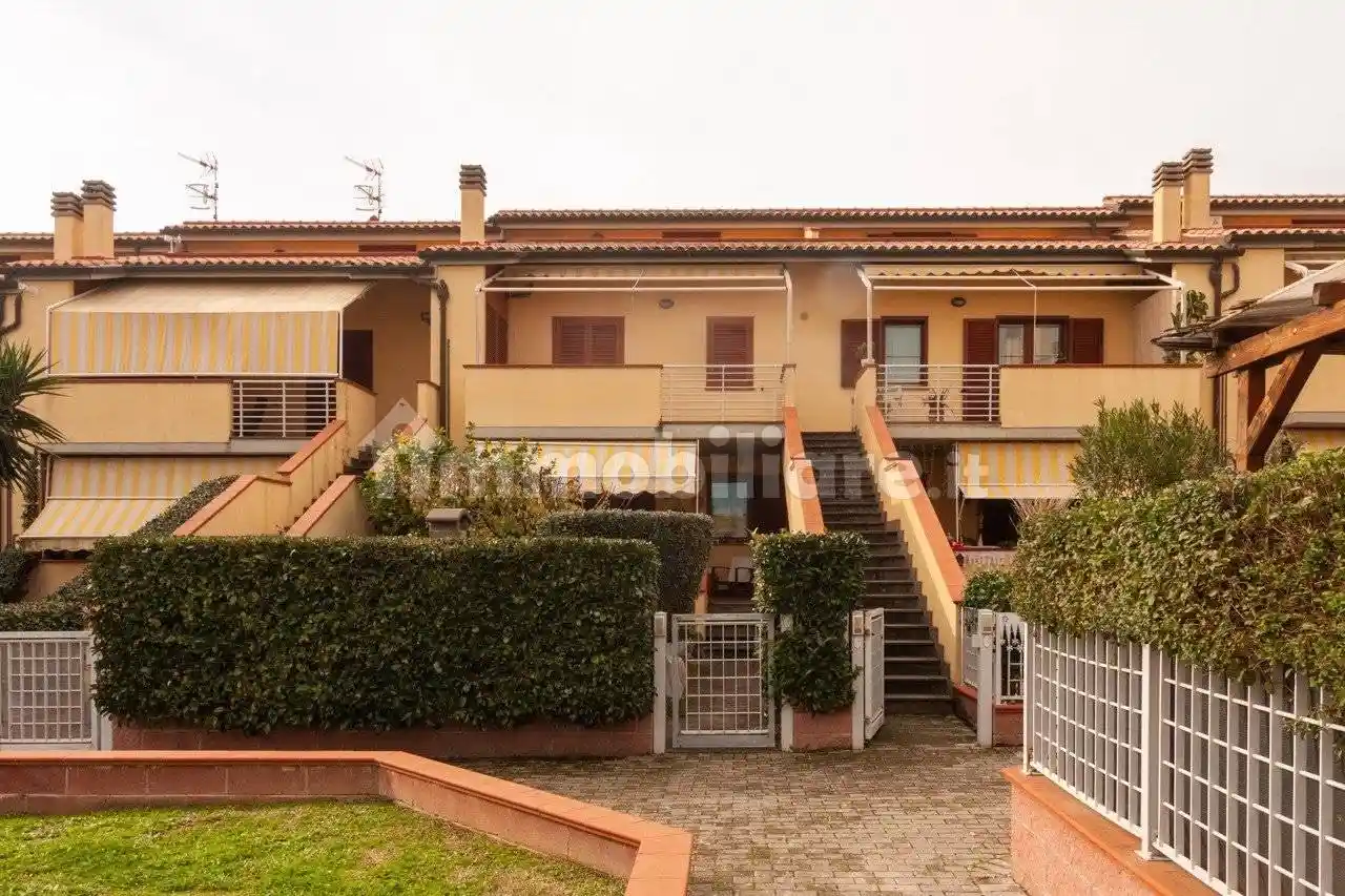 Quadrilocale via Blasetti 2, San Luigi, Capannino, Corti Nuove, Follonica - foto 3