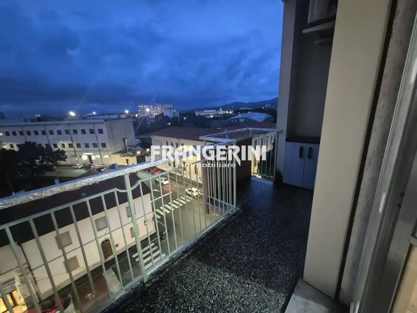 Trilocale buono stato, quinto piano, Coteto, Livorno - foto 3