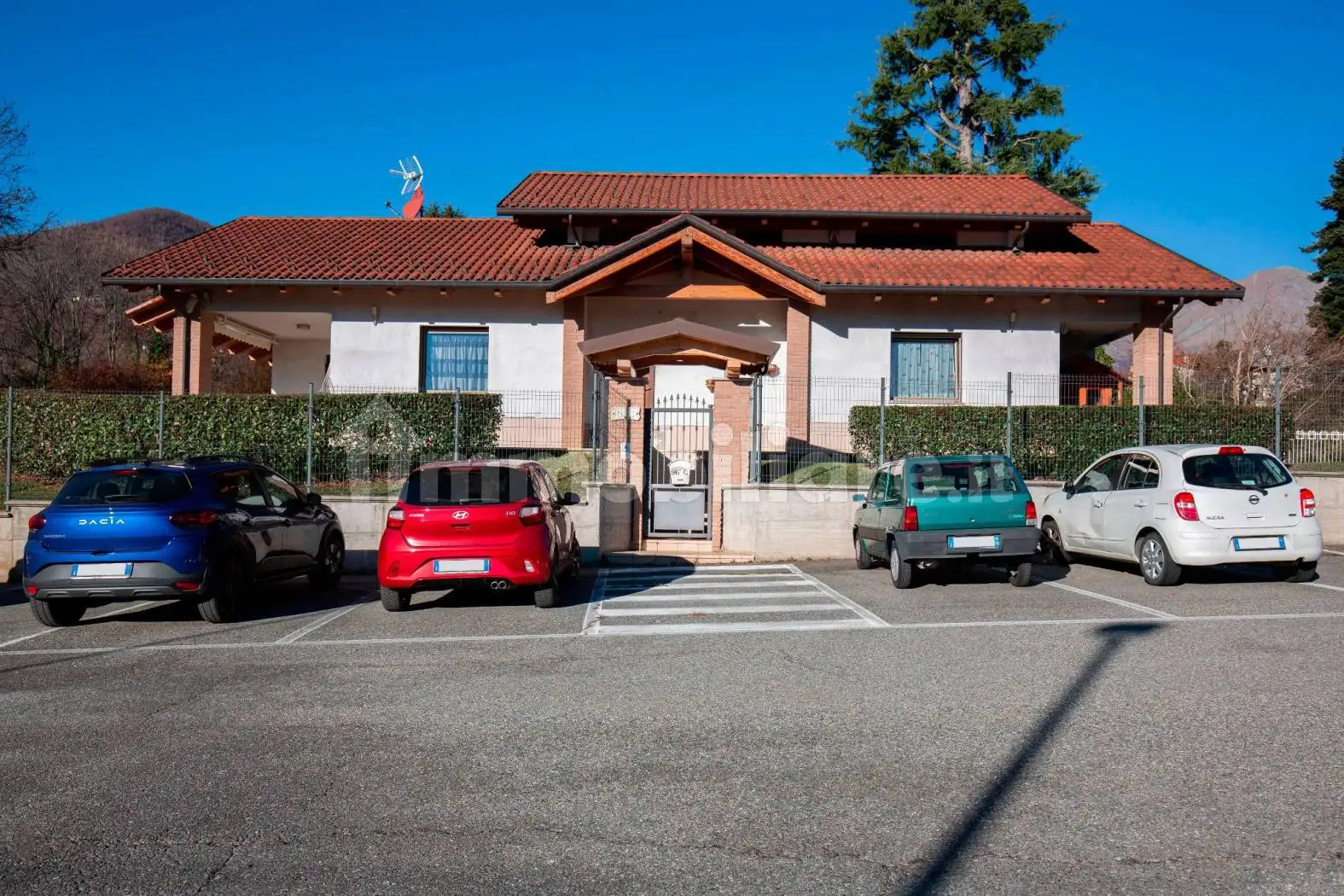 Villa unifamiliare via Camillo Benso di Cavour 96, Centro, Corio - foto 5