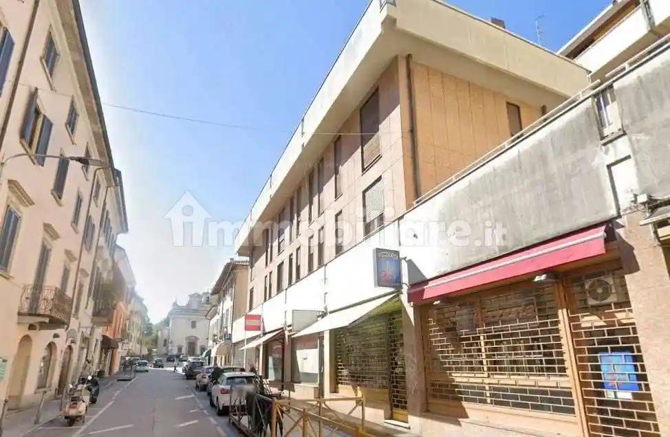 Appartamento in vendita a Varese