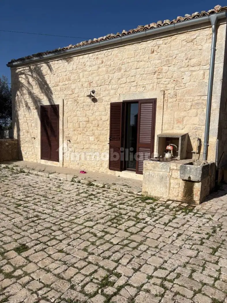 Villa in affitto a Modica