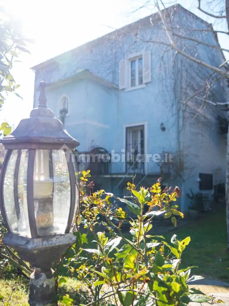 Villa in vendita a Vecchiano