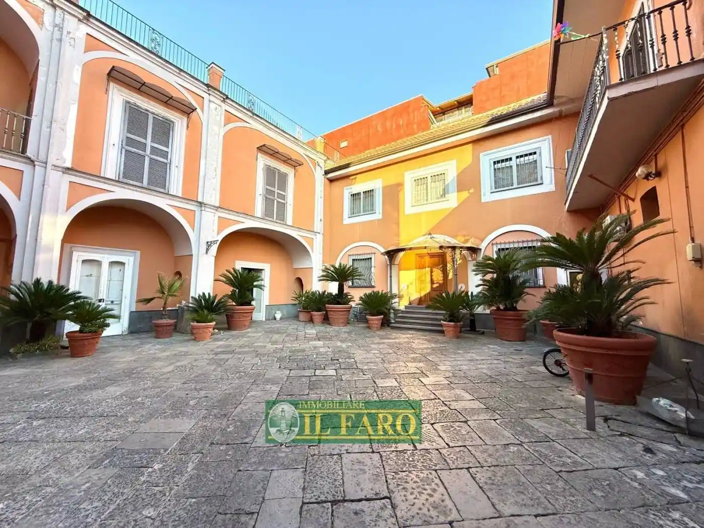 Palazzo - Edificio - foto 2