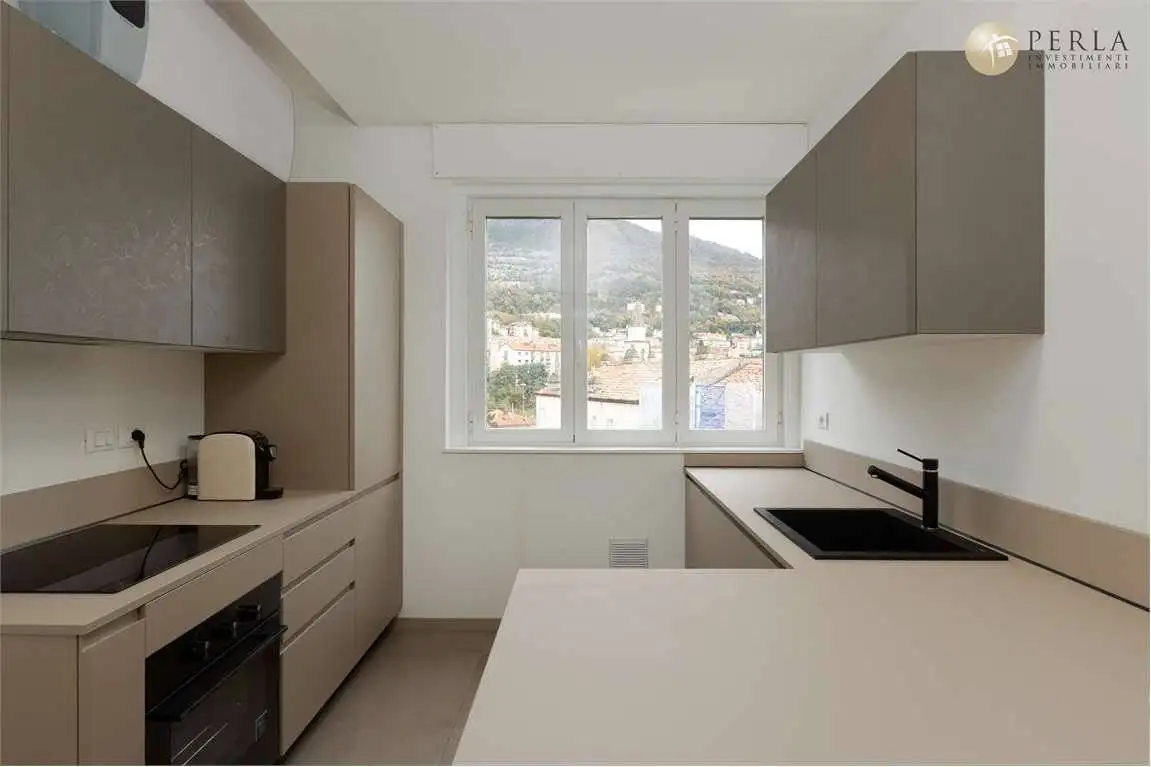 Appartamento in vendita a Trieste