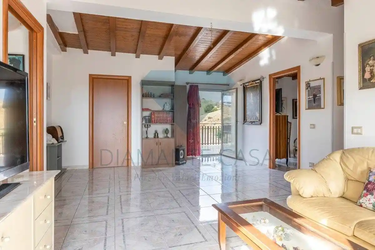 Quadrilocale via degli Olmi 29, Monte Po, Catania - foto 3