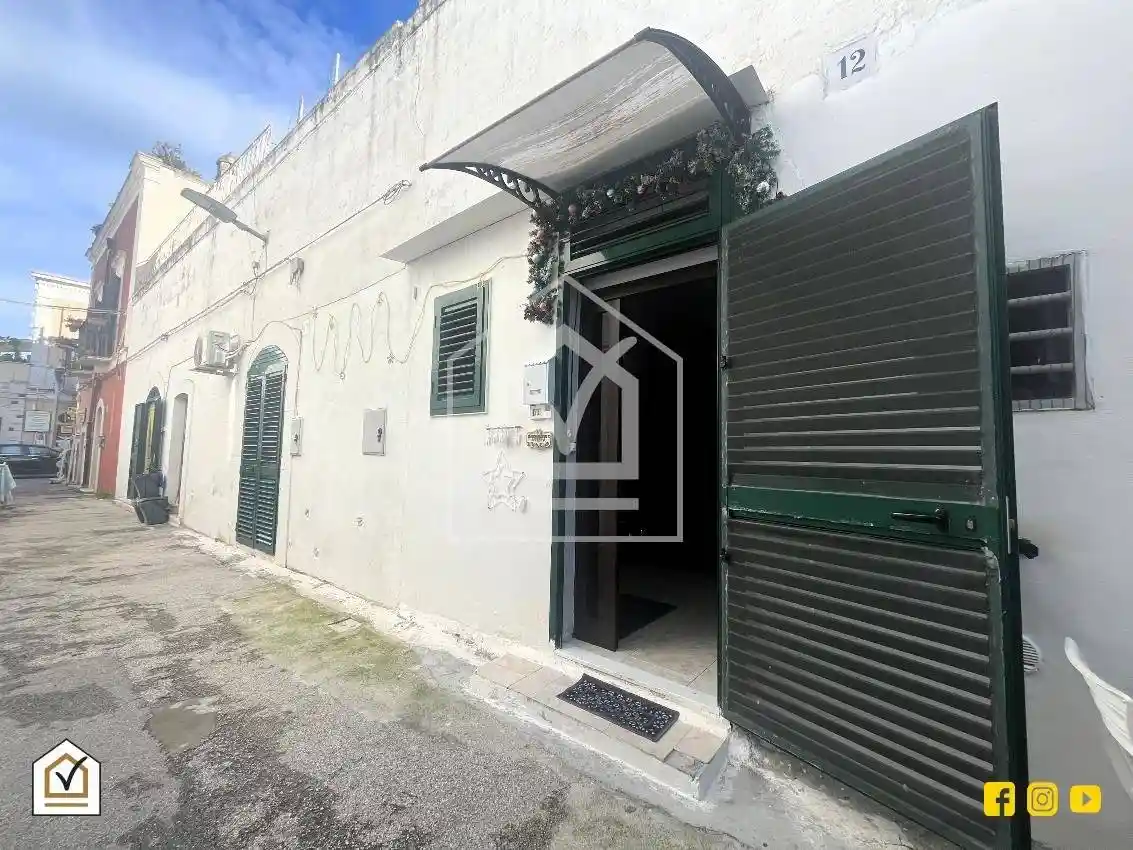 Casa indipendente in vendita a Bari