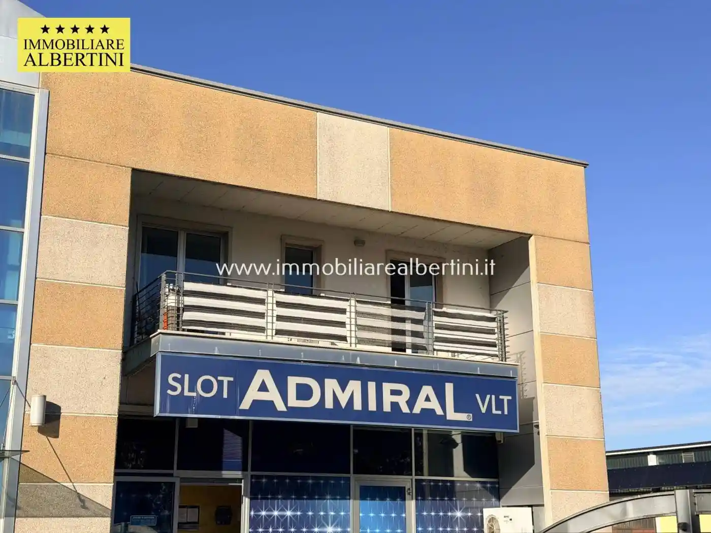 Trilocale via Roma, Castel d'Azzano - foto 2