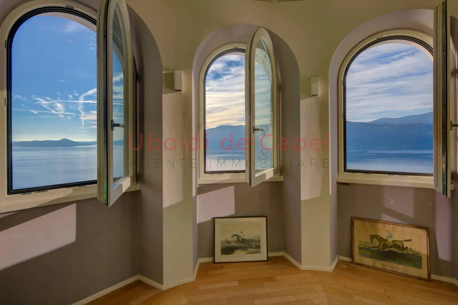 Villa in vendita a Leggiuno