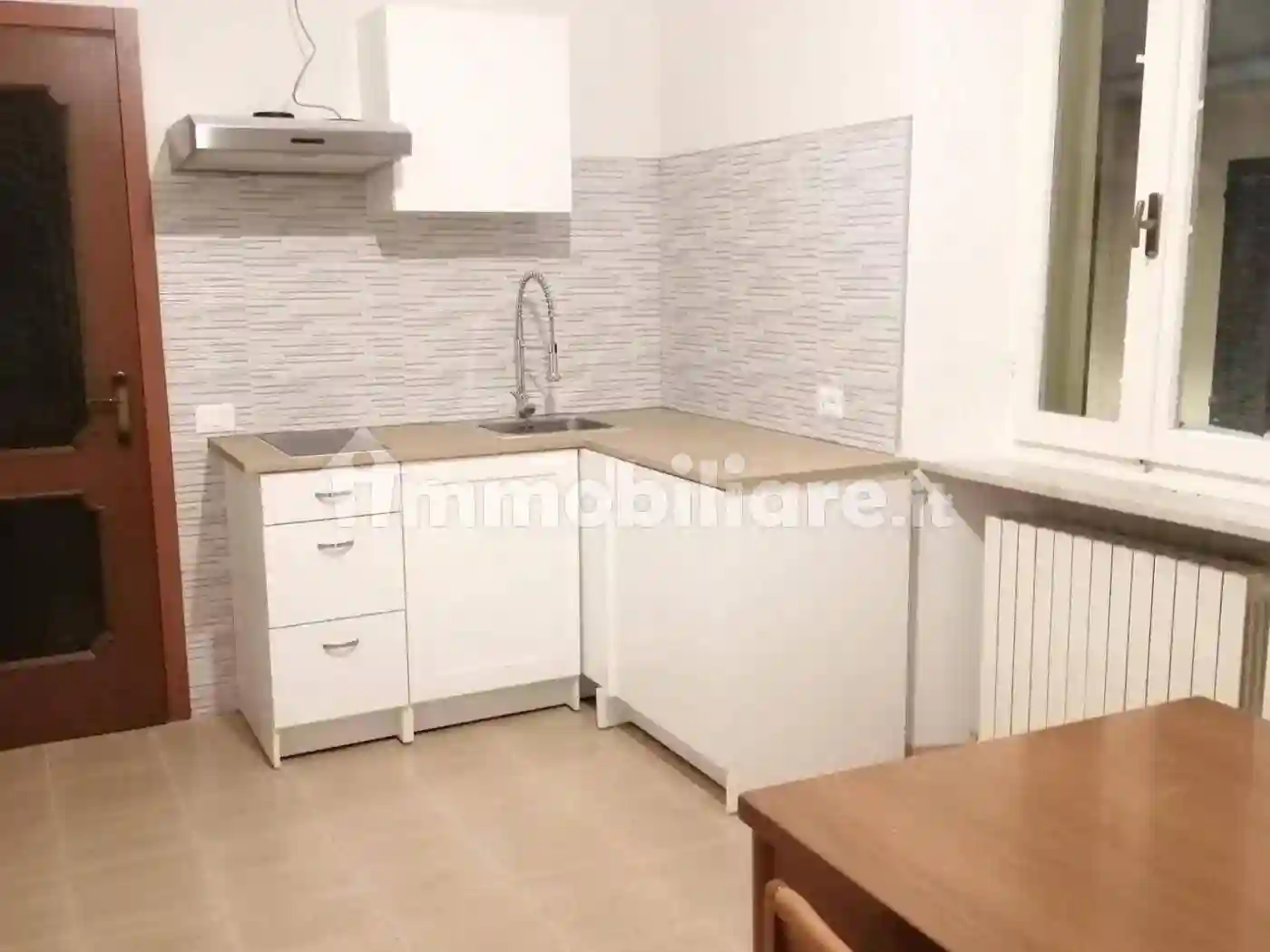 Trilocale ottimo stato, primo piano, Centro Storico, Voghera - foto 4
