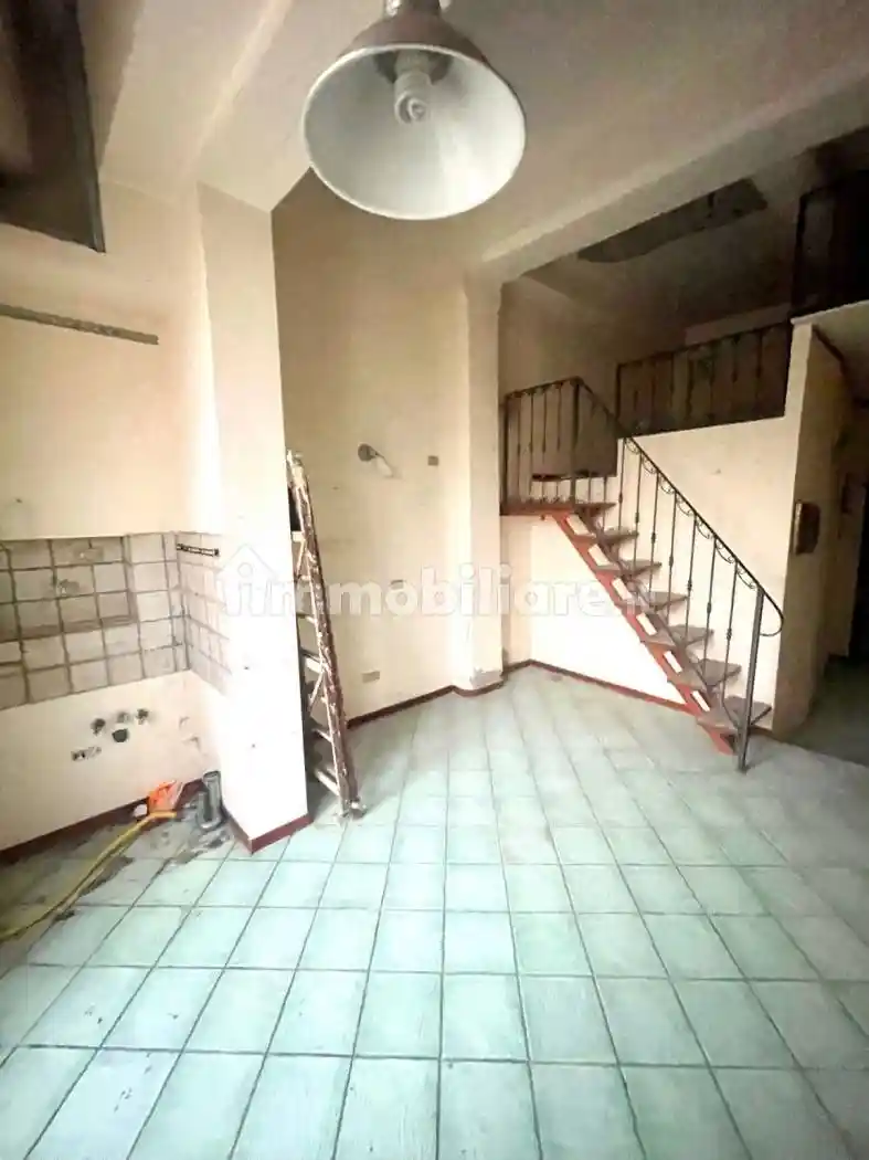 Monolocale corso San Giovanni a Teduccio, San Giovanni a Teduccio, Napoli - foto 3