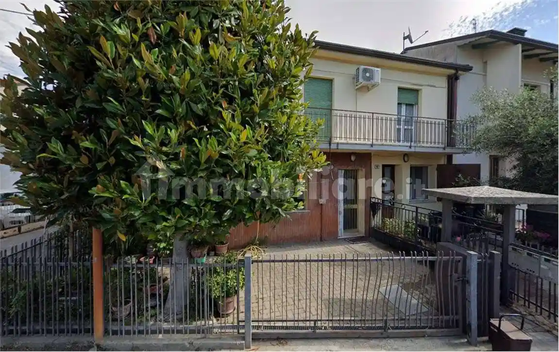 Quadrilocale via Asiago, 70, Villa Chiaviche - Calabrina, Cesena - foto 4