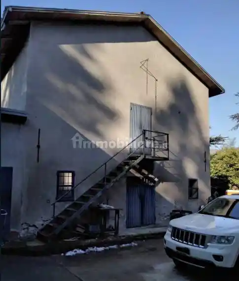 Casa indipendente all'asta via Borgonovi, 3, Viano - foto 4