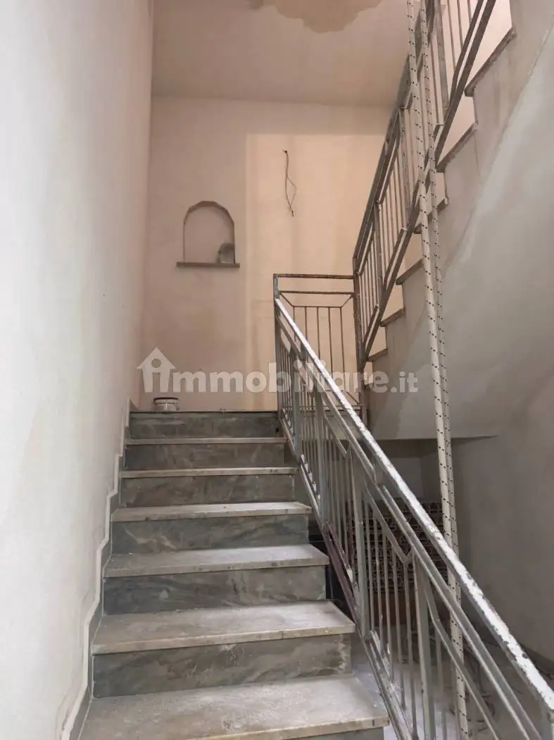 Palazzo - Edificio in Vendita - foto 3