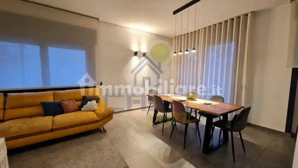 Quadrilocale via Sanfrancesco D'assisi  46, Sant'Ambrogio, Cremona - foto 2