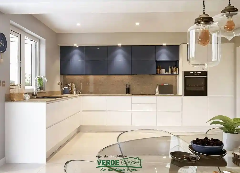 Quadrilocale viale Trento e Trieste, Centro, Castelcucco - foto 4