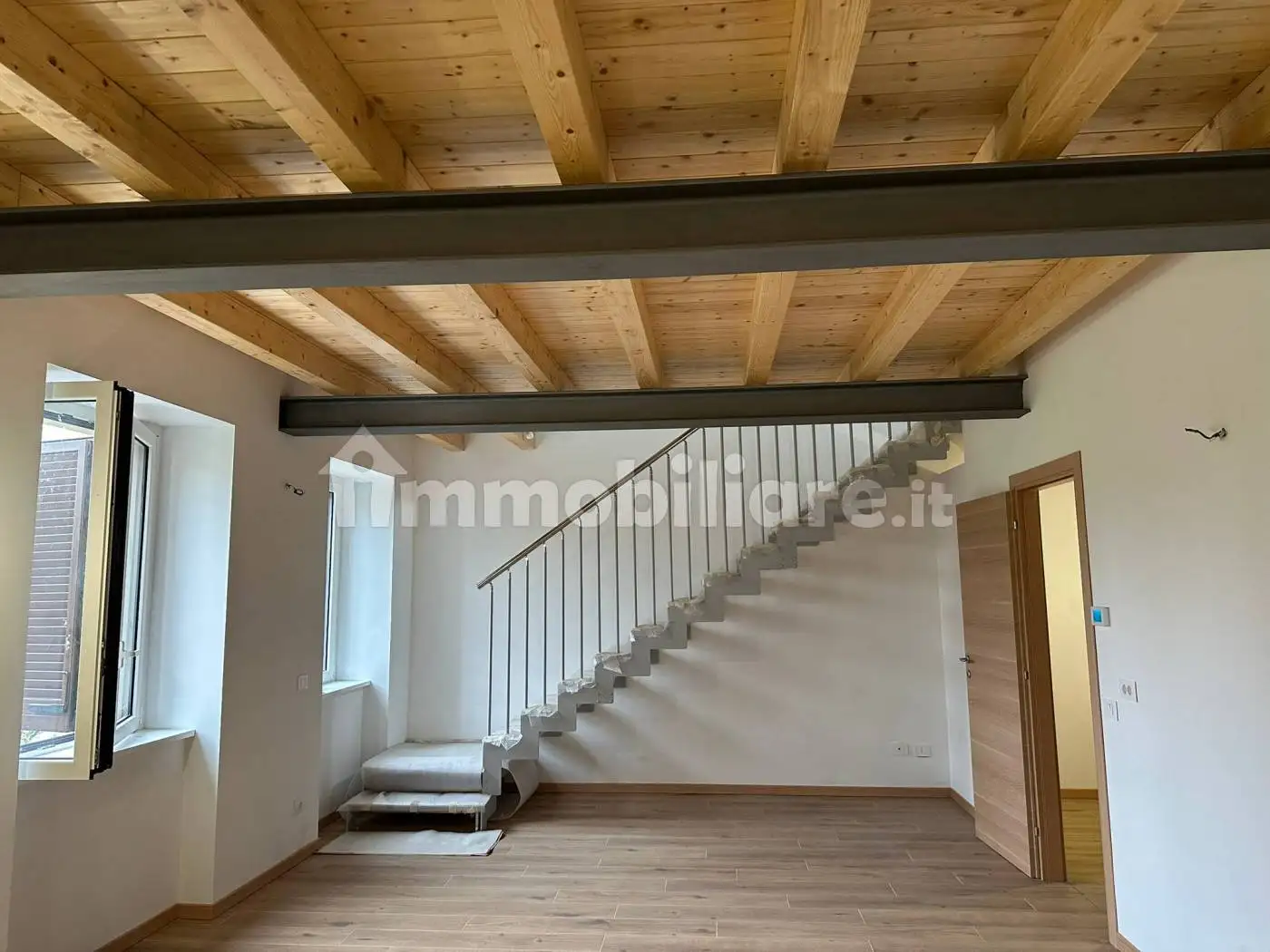 Appartamento in affitto a Camparada