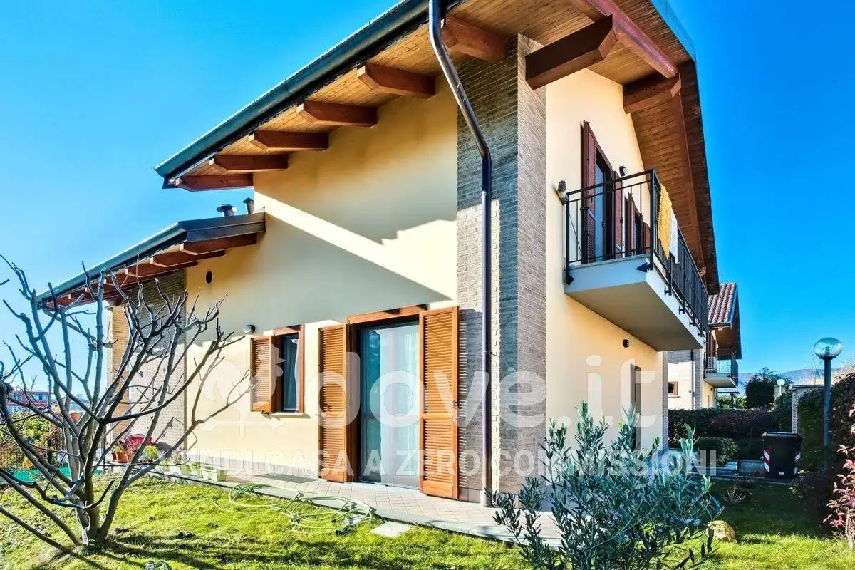 Villa in vendita a San Gillio