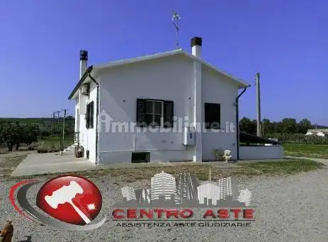 Villa in asta a Pisticci