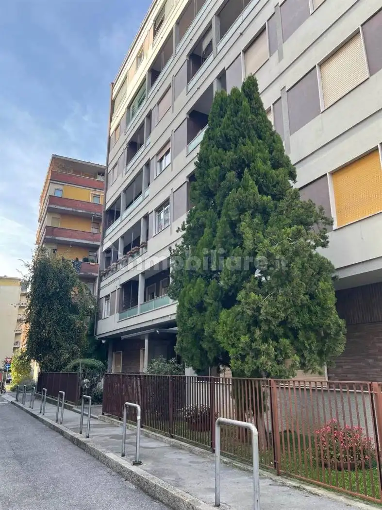 Appartamento in vendita a Bergamo
