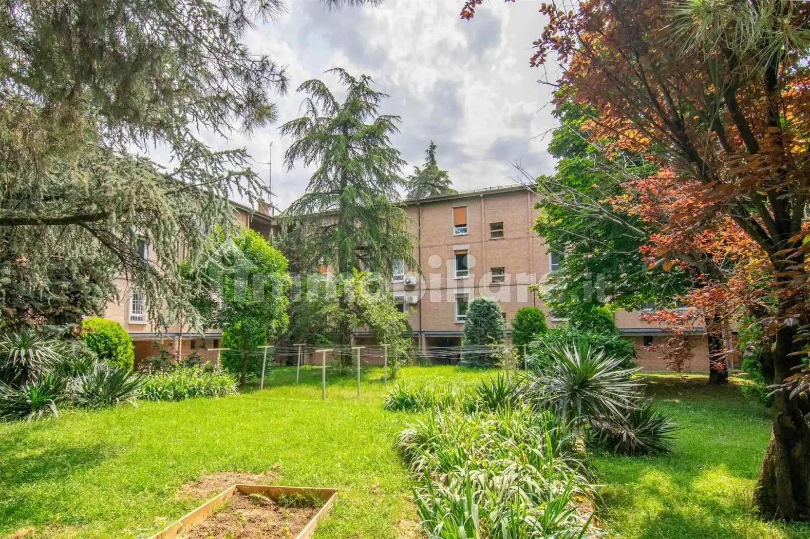 Appartamento in vendita a Bologna