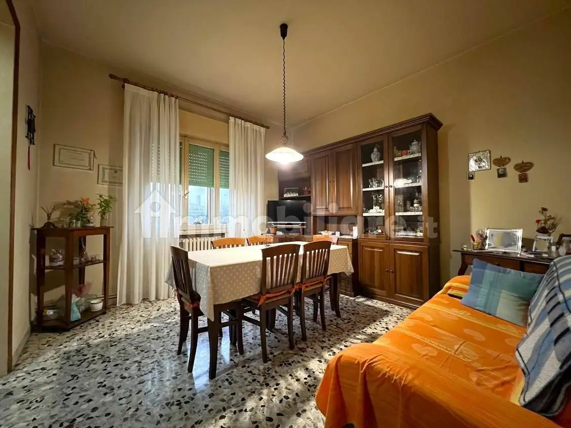 Quadrilocale via Mazzini 9, Centro, Castel d'Ario - foto 5