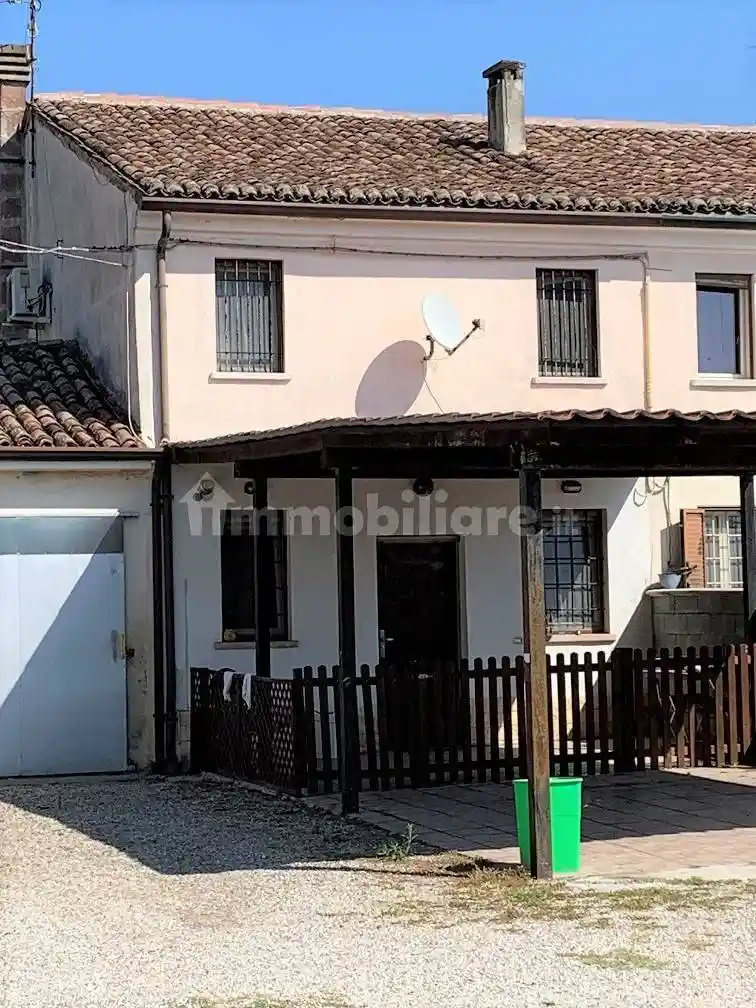 Appartamento in vendita a San Giorgio Bigarello