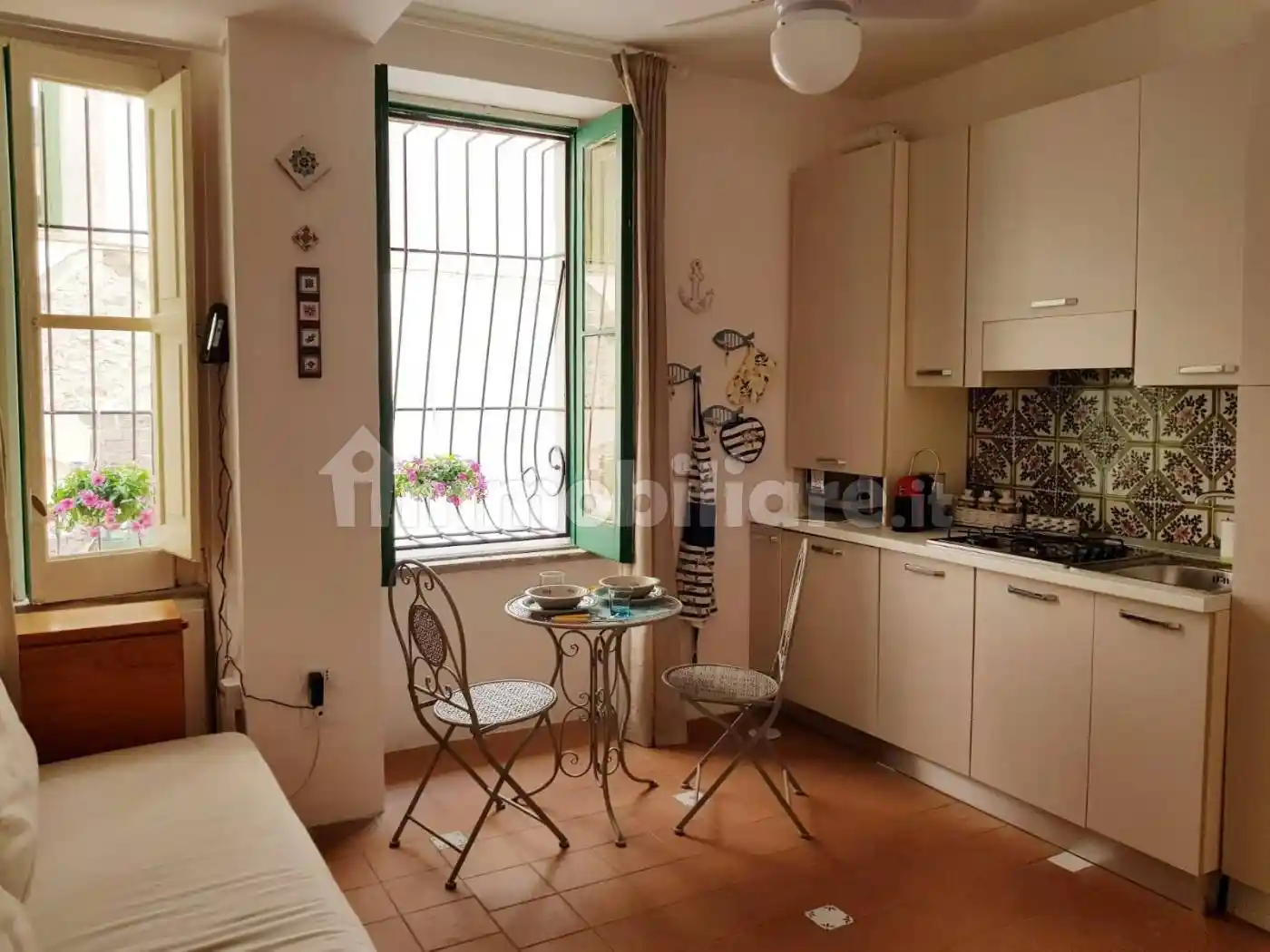 Bilocale vicolo dei Barbuti 6, Centro Storico - Teatro Verdi, Salerno - foto 4