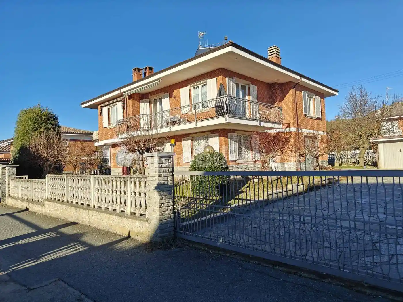 Villa in vendita a Bra