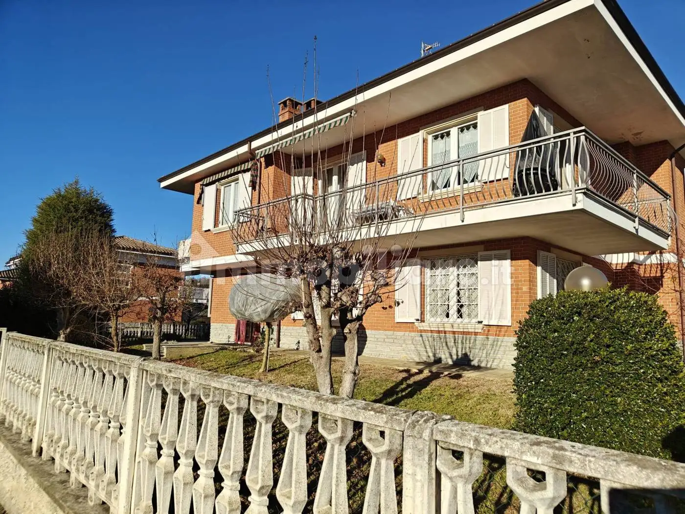 Villa in vendita a Pocapaglia