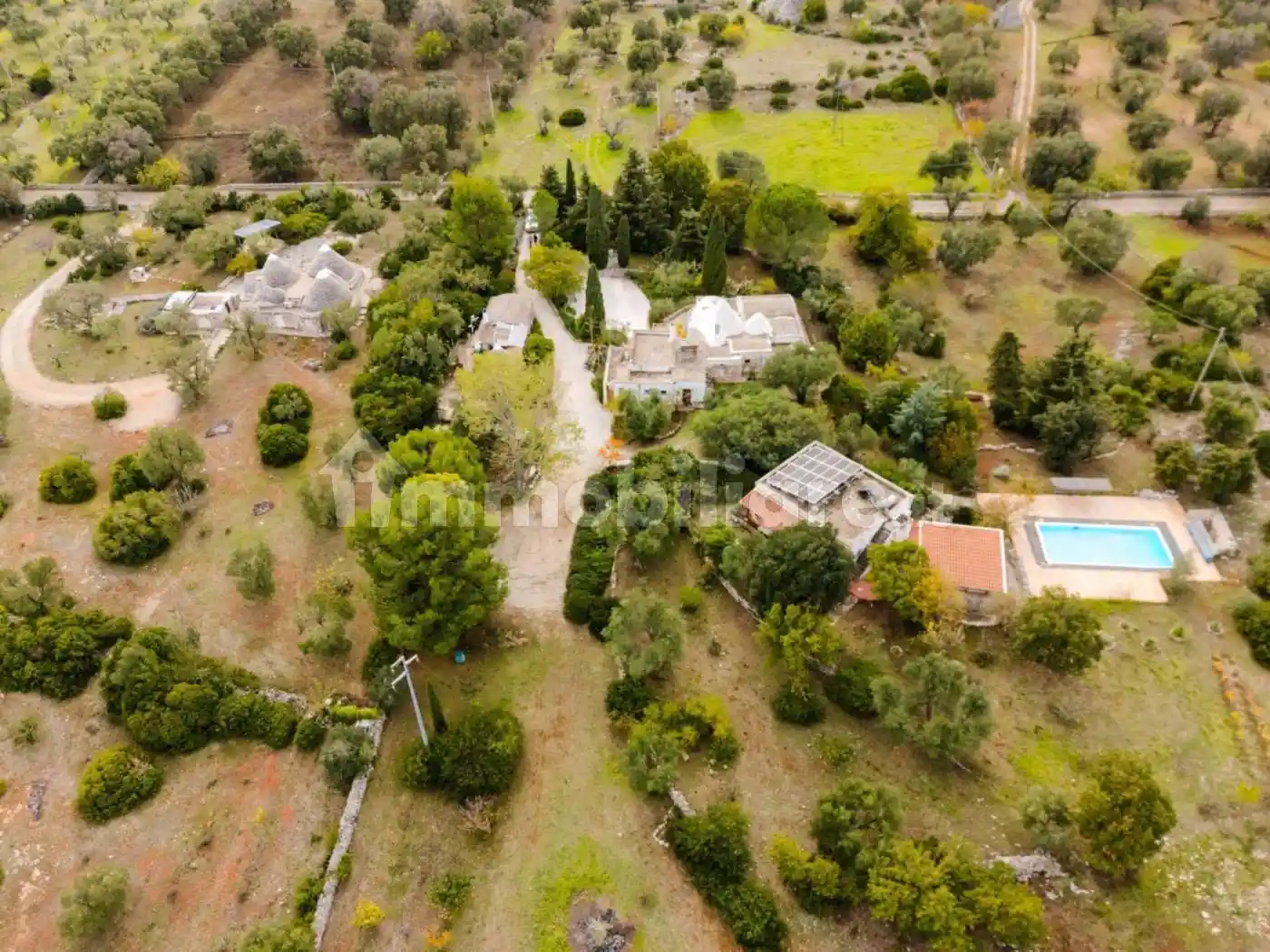 Trullo Contrada Pascarosa, Campanile, Fumarola, Cavalleriza, Ostuni - foto 5