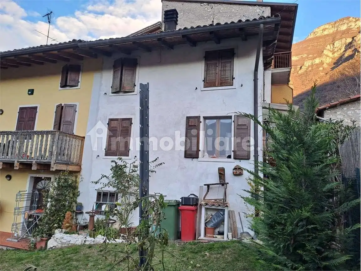 Trilocale buono stato, piano rialzato, Borghetto, Avio - foto 4