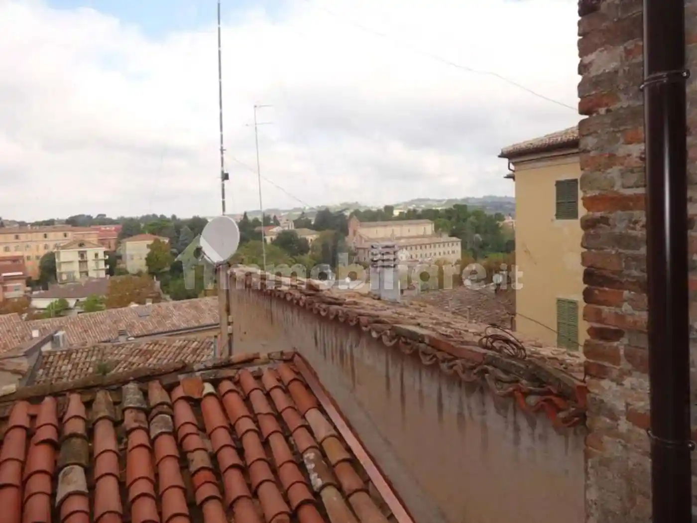 Appartamento buono stato, secondo piano, Centro Storico, Jesi - foto 4