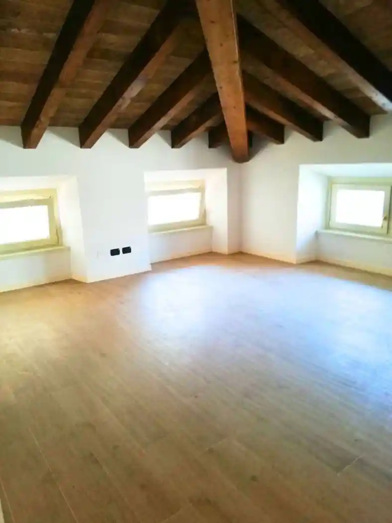 Appartamento in vendita a Bergamo