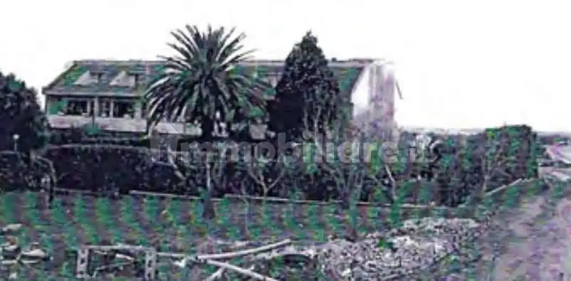 Casa indipendente in asta a Pomezia