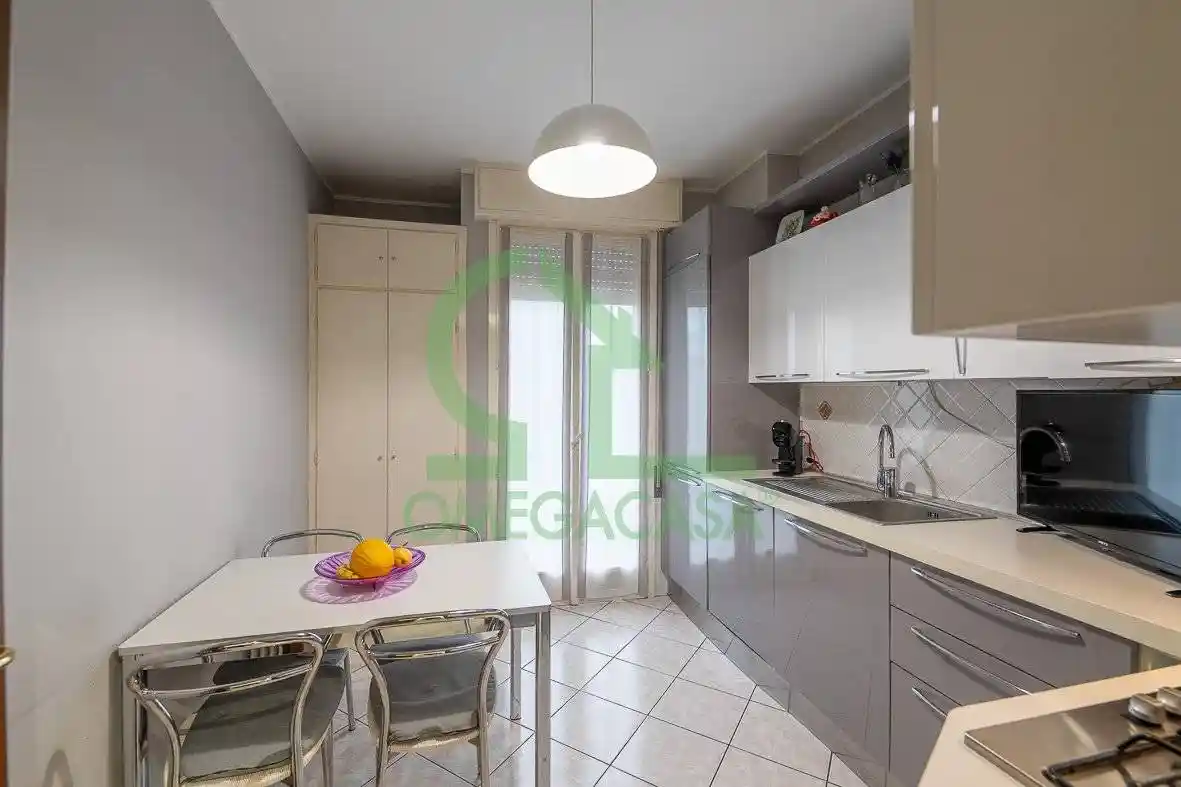 Trilocale vicolo Giardini 3, Centro, Casalpusterlengo - foto 5