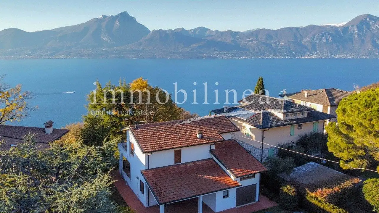 Villa in vendita a Torri del Benaco