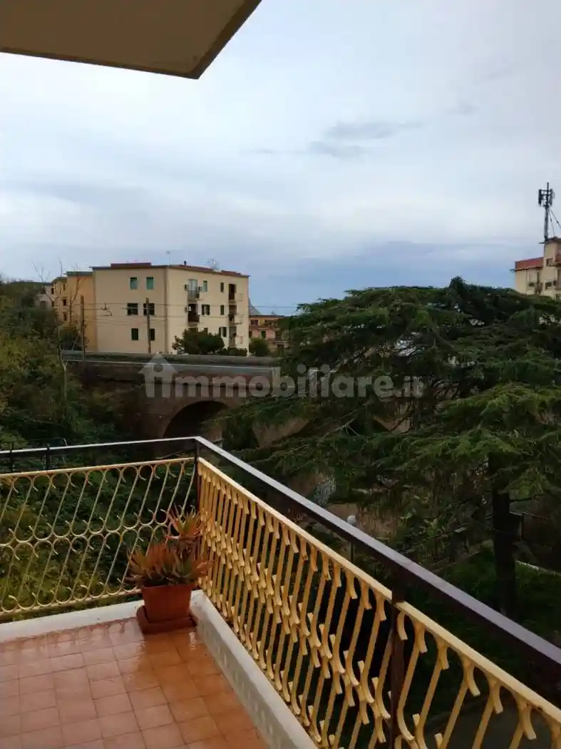 Appartamento in affitto a Pozzuoli