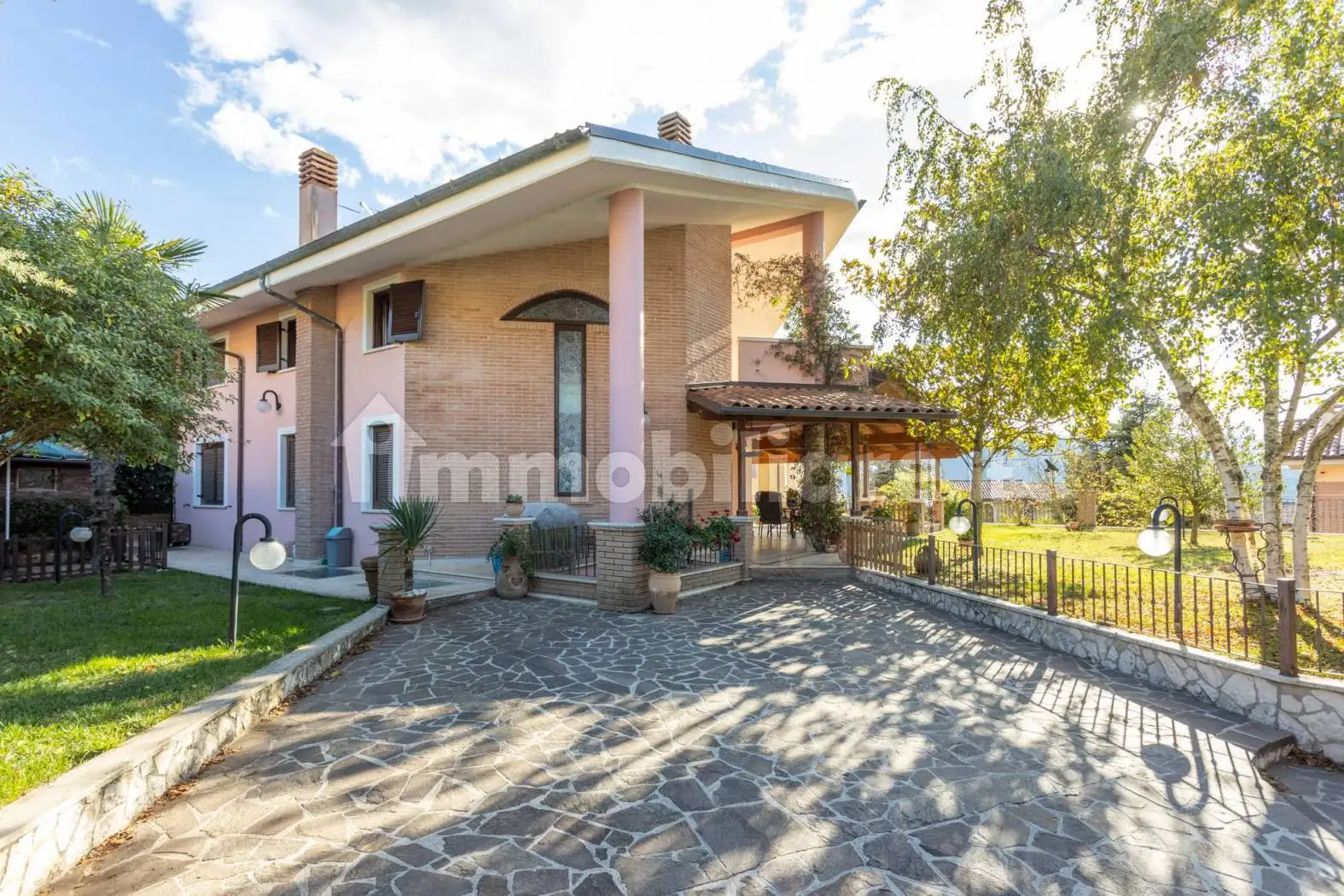 Villa bifamiliare via Da Monte 1A, Antrosano, Avezzano - foto 2