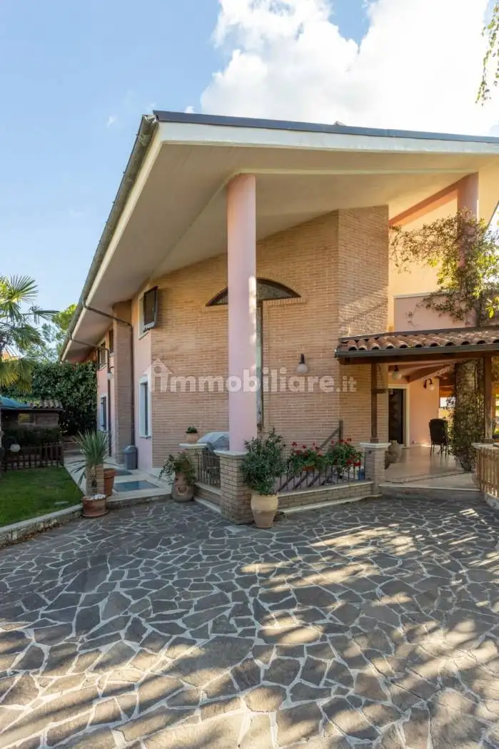 Villa bifamiliare via Da Monte 1A, Antrosano, Avezzano - foto 3