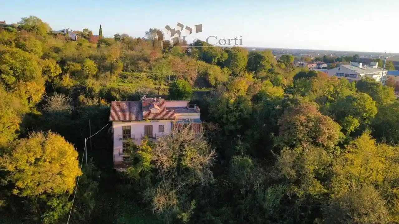 Casa indipendente in vendita a Lonigo